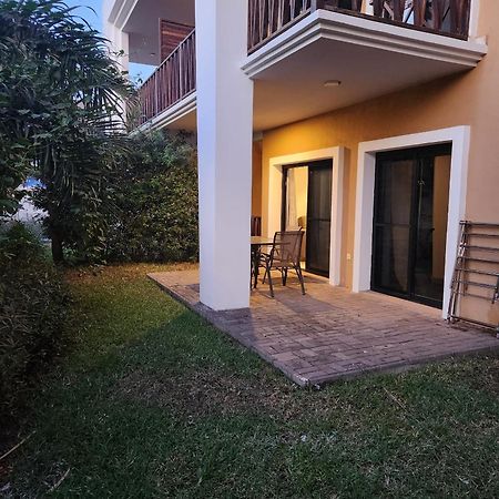 Apartamento Cozy 2Br Forestview Apt - Garden Serrekunda Exterior foto